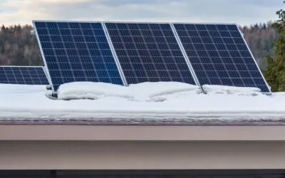 Schnee auf der Solaranlage? Was du wissen musst